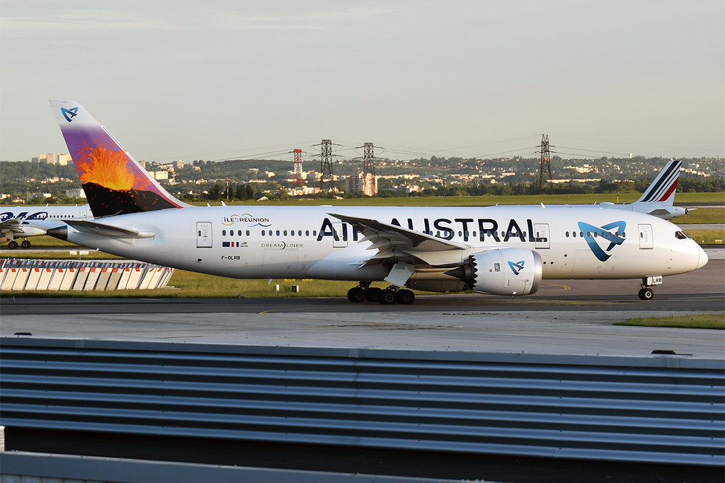 Photo of Air Austral F-OLRB, Boeing 787-8 Dreamliner