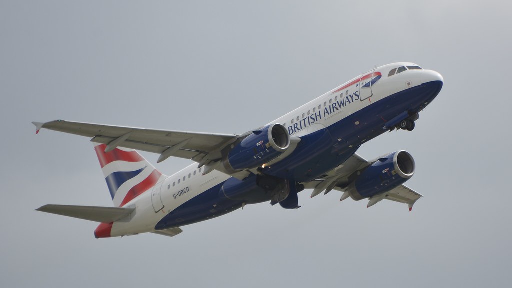 Photo of British Airways G-DBCD, Airbus A319
