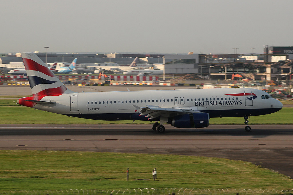 Photo of British Airways G-EUYH, Airbus A320