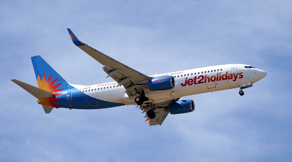 Photo of Jet2.com G-GDFW, Boeing 737-800