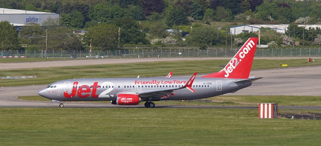 Photo of Jet2.com G-JZHZ, Boeing 737-800