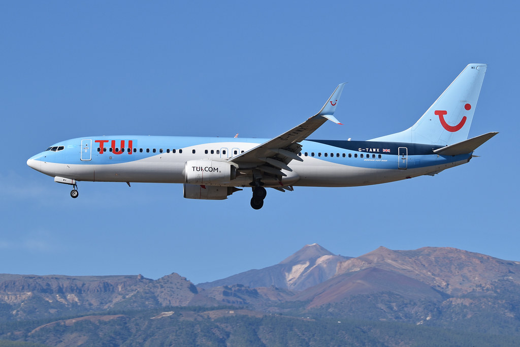 Photo of TUI Airways G-TAWX, Boeing 737-800