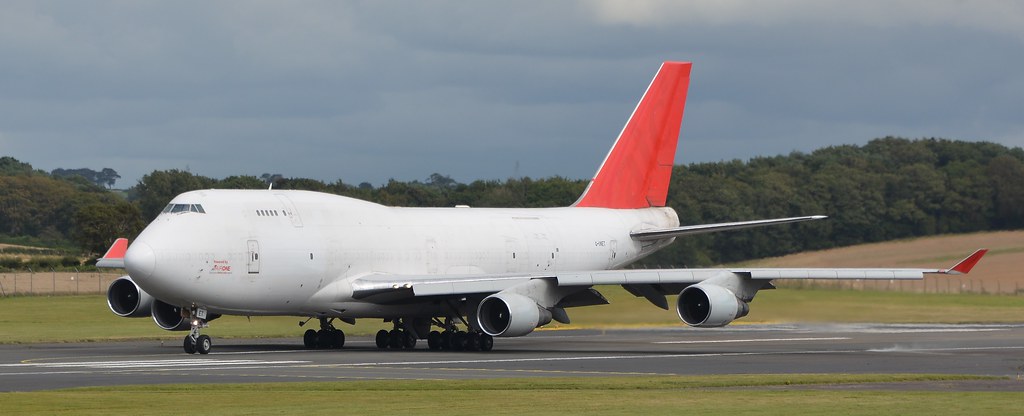 Photo of One Air G-UNET, Boeing 747-400