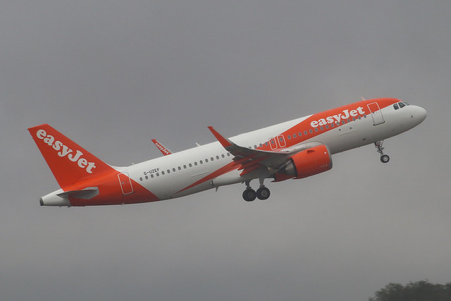 Photo of G-UZEF