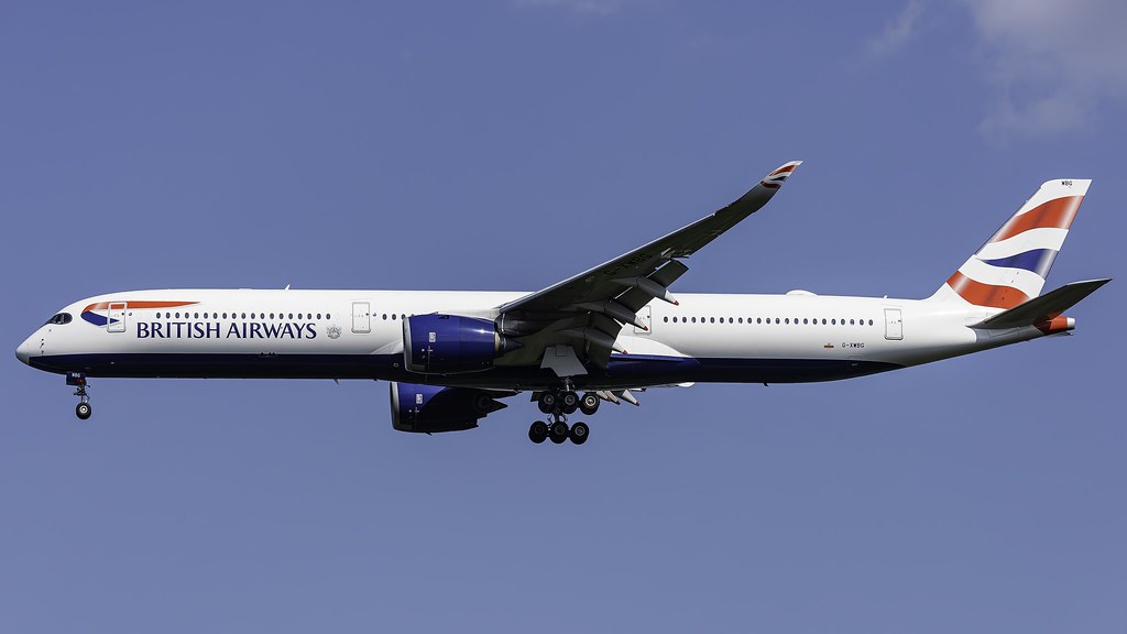 Photo of British Airways G-XWBG, Airbus A350-1000