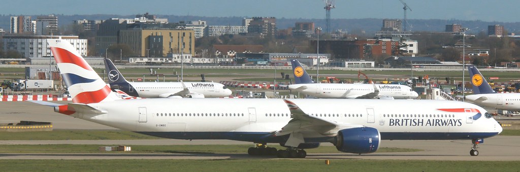 Photo of British Airways G-XWBG, Airbus A350-1000