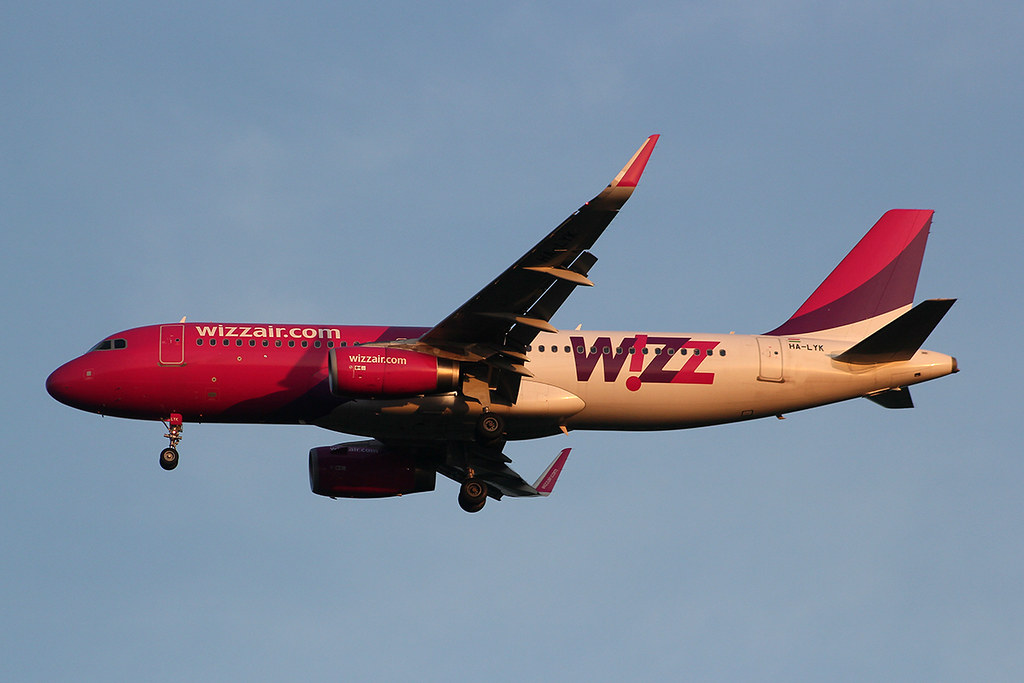 Photo of Wizz Air HA-LYK, Airbus A320