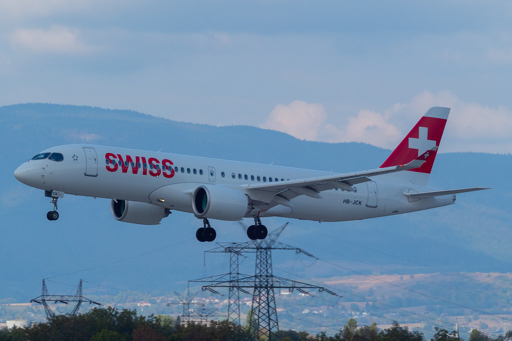 Photo of Swiss International Airlines HB-JCK, Airbus A220-300