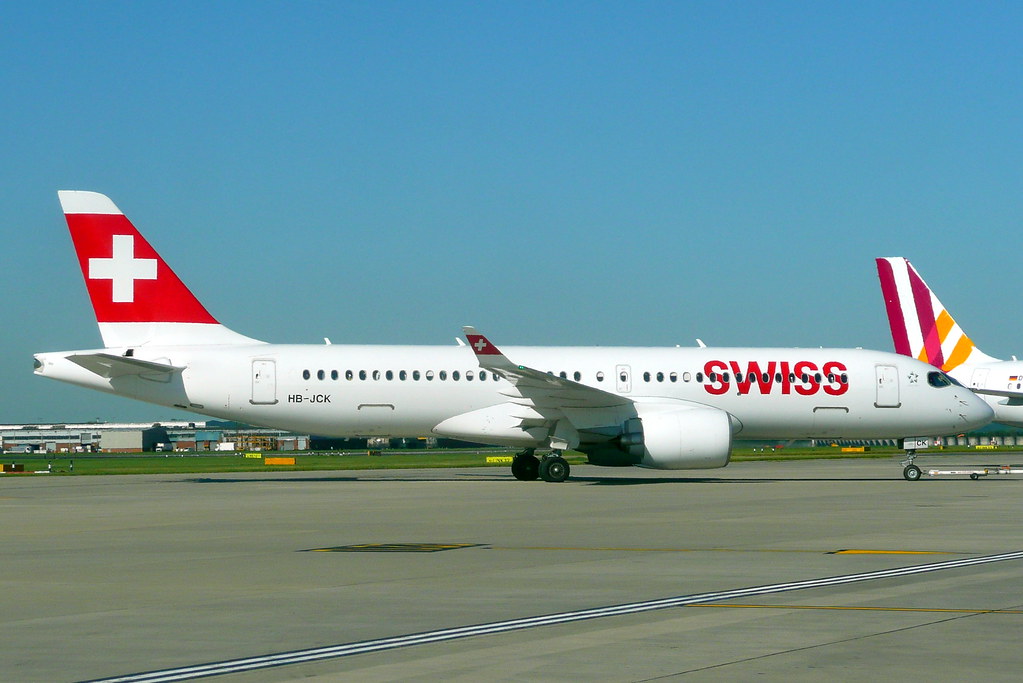 Photo of Swiss International Airlines HB-JCK, Airbus A220-300