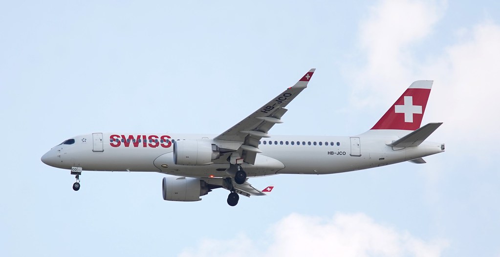 Photo of Swiss International Airlines HB-JCO, Airbus A220-300