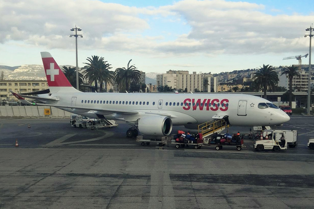 Photo of Swiss International Airlines HB-JCS, Airbus A220-300
