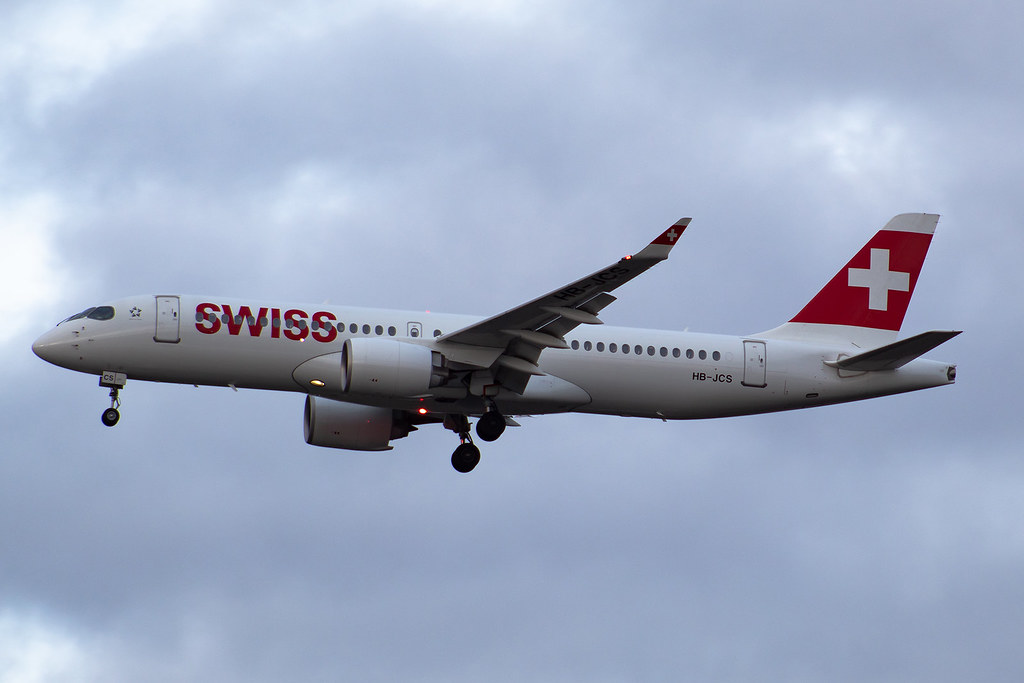Photo of Swiss International Airlines HB-JCS, Airbus A220-300