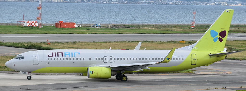 Photo of Jin Air HL7561, Boeing 737-800