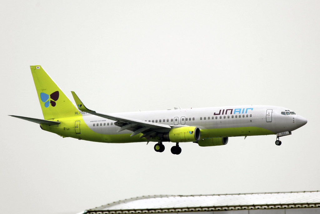 Photo of Jin Air HL7561, Boeing 737-800