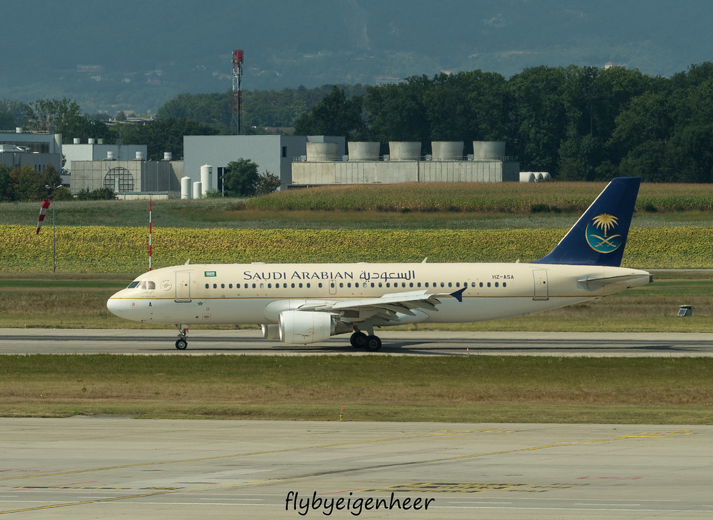Photo of Saudi Arabian Airlines HZ-ASA, Airbus A320