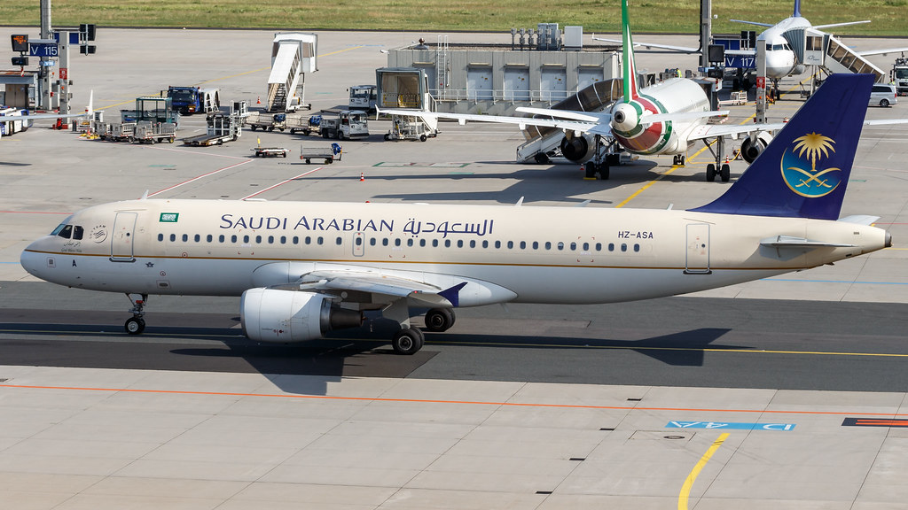 Photo of Saudi Arabian Airlines HZ-ASA, Airbus A320