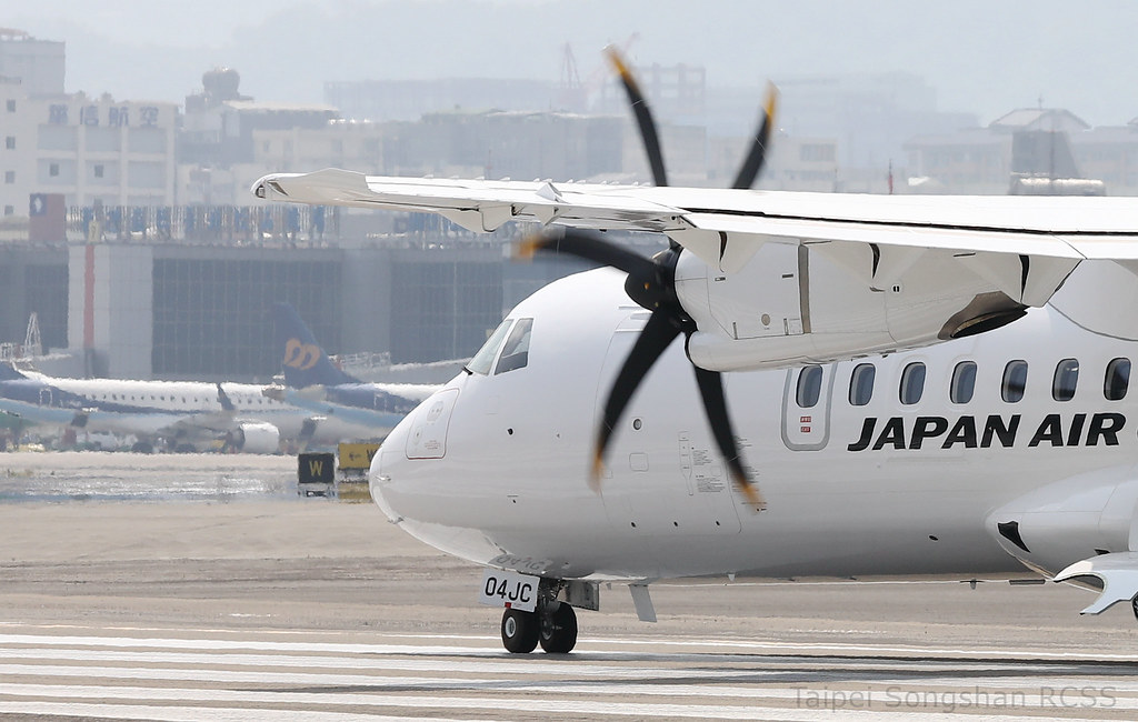 Photo of JAC Japan Air Commuter JA04JC, ATR ATR-42