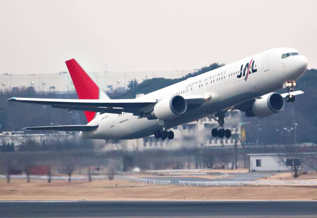 Photo of JAL Japan Airlines JA614J, Boeing 767-300
