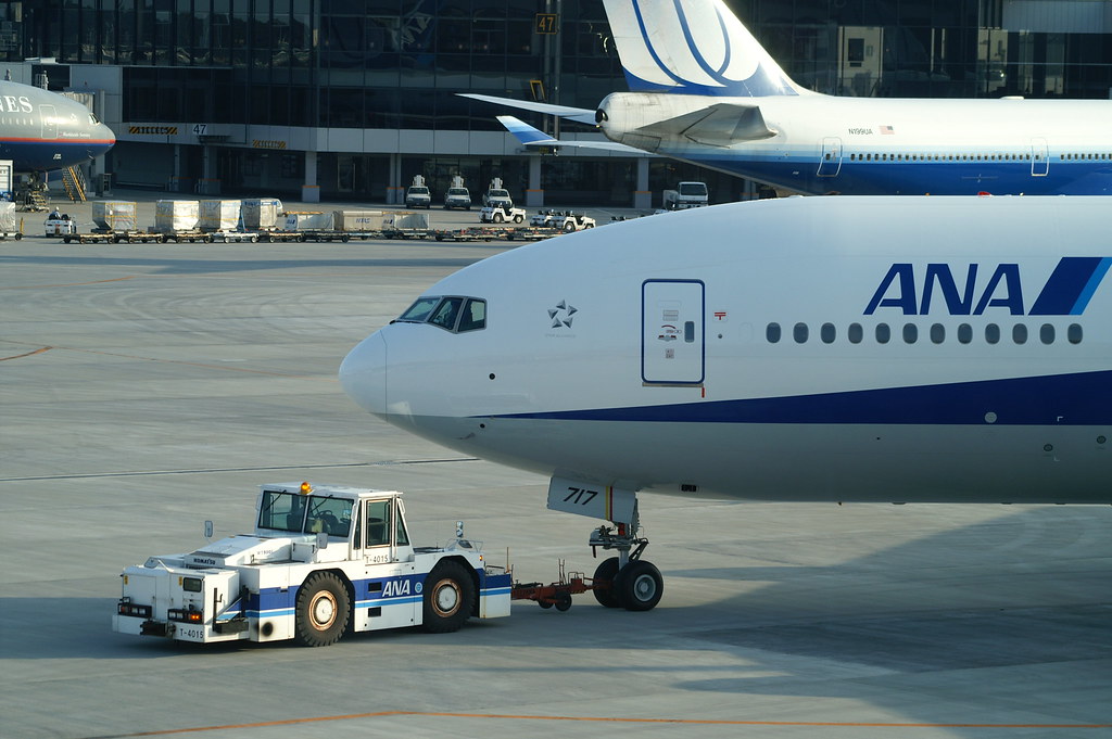 Photo of ANA All Nippon Airways JA717A, Boeing 777-200