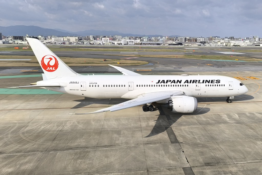 Photo of JAL Japan Airlines JA848J, Boeing 787-8 Dreamliner