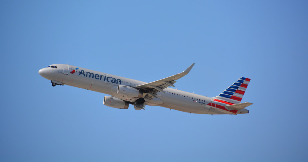 Photo of American Airlines N108NN, Airbus A321