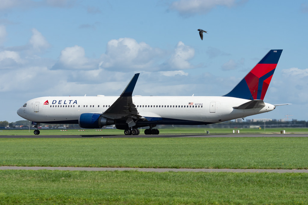 Photo of Delta Airlines N173DZ, Boeing 767-300