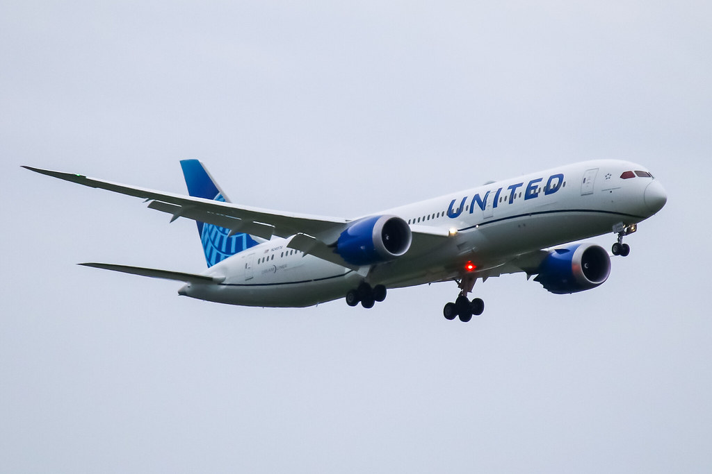 Photo of United N24976, Boeing 787-9 Dreamliner