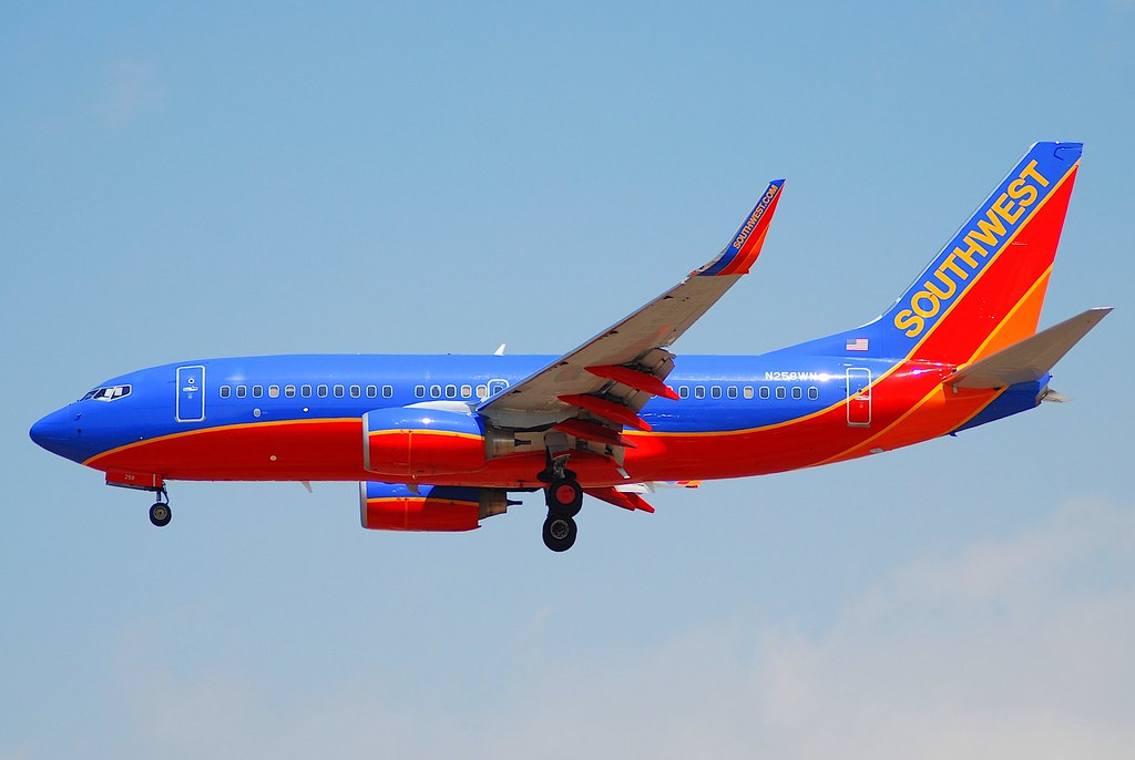 Photo of Southwest Airlines N258WN, Boeing 737-700