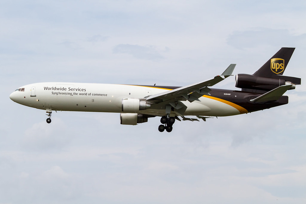 Photo of UPS N284UP, McDonnell Douglas MD-11