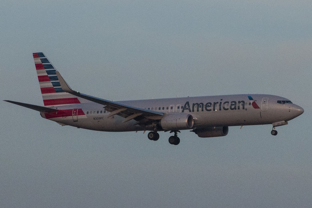 Photo of American Airlines N309PC, Boeing 737-800