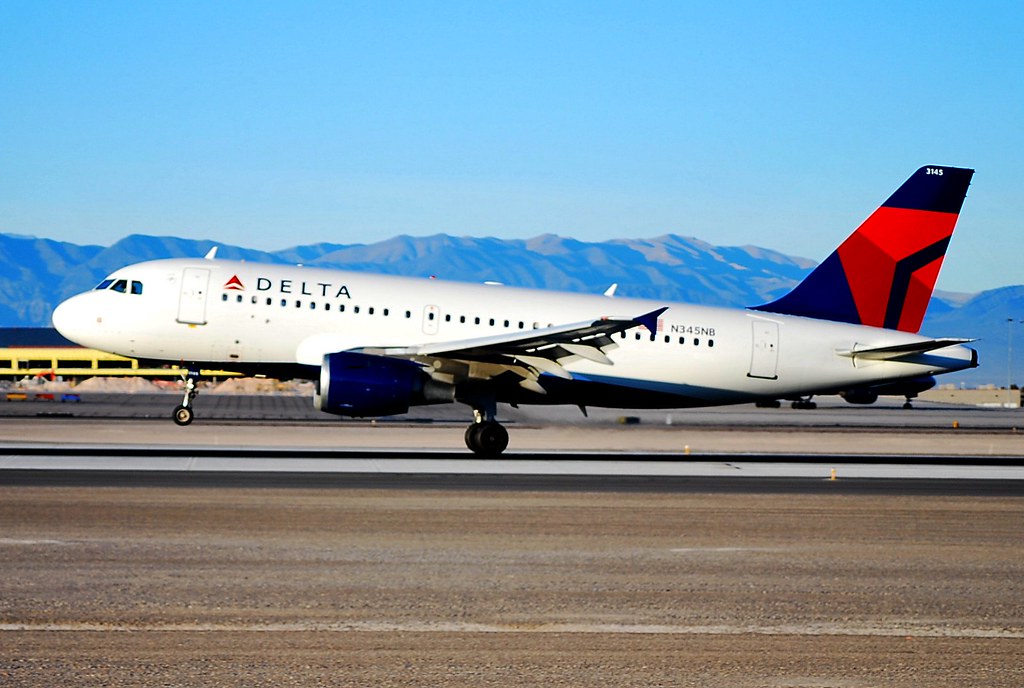 Photo of Delta Airlines N345NB, Airbus A319
