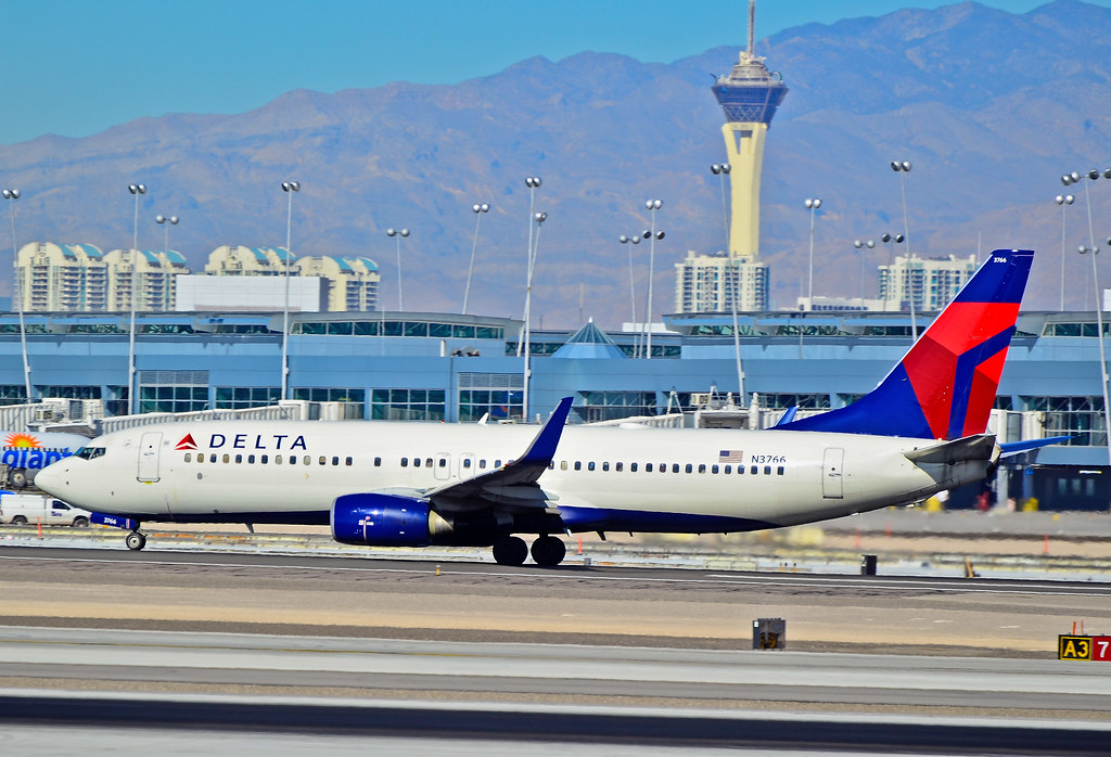 Photo of Delta Airlines N3766, Boeing 737-800