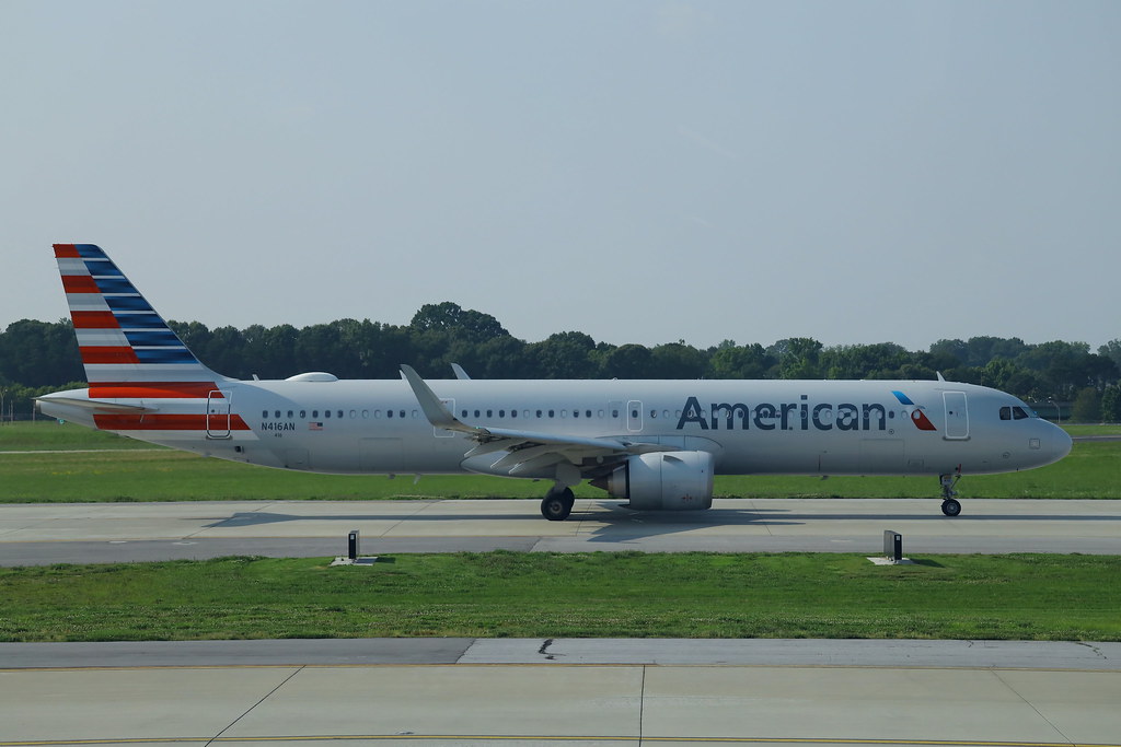 Photo of American Airlines N416AN, Airbus A321-Neo