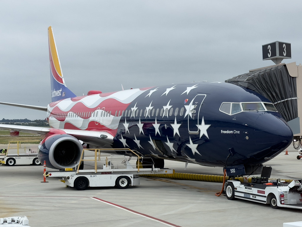 Photo of Southwest Airlines N500WR, Boeing 737-800