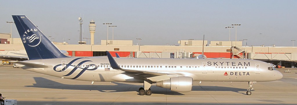 Photo of Delta Airlines N659DL, Boeing 757-200
