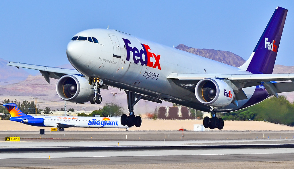 Photo of Fedex N690FE, Airbus A300