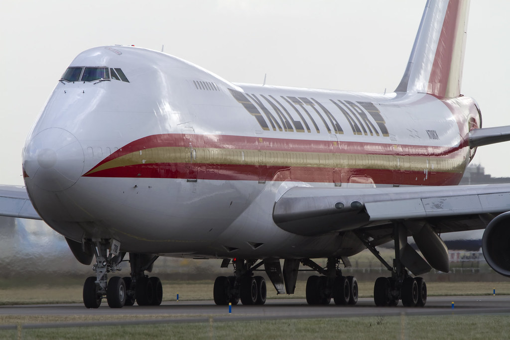 Photo of Kalitta Air N708CK, Boeing 747-400