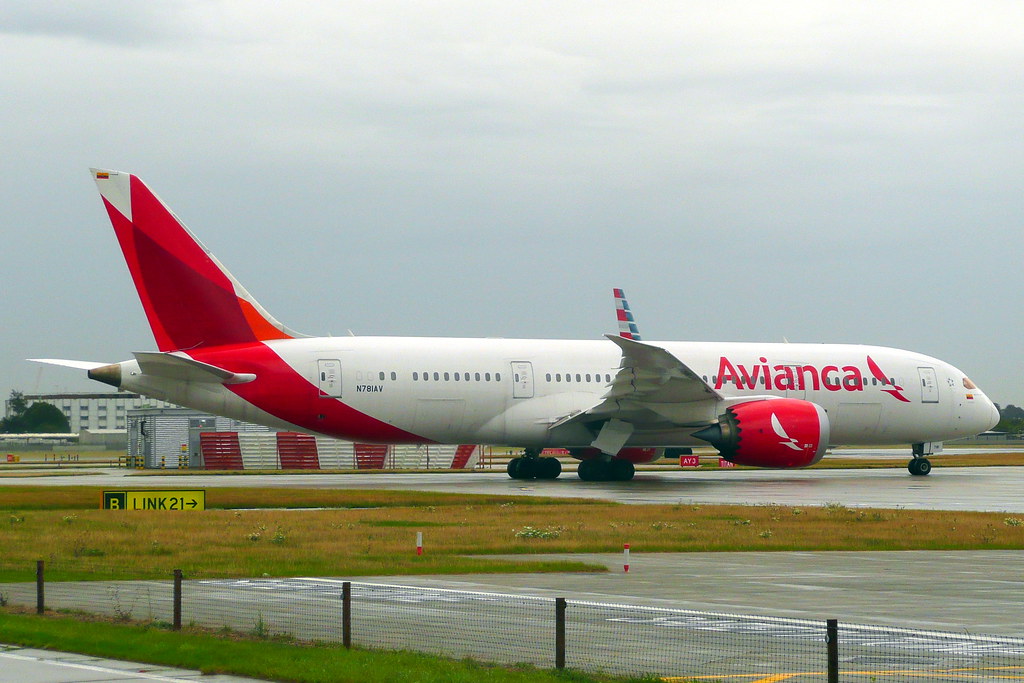 Photo of Avianca N781AV, Boeing 787-8 Dreamliner