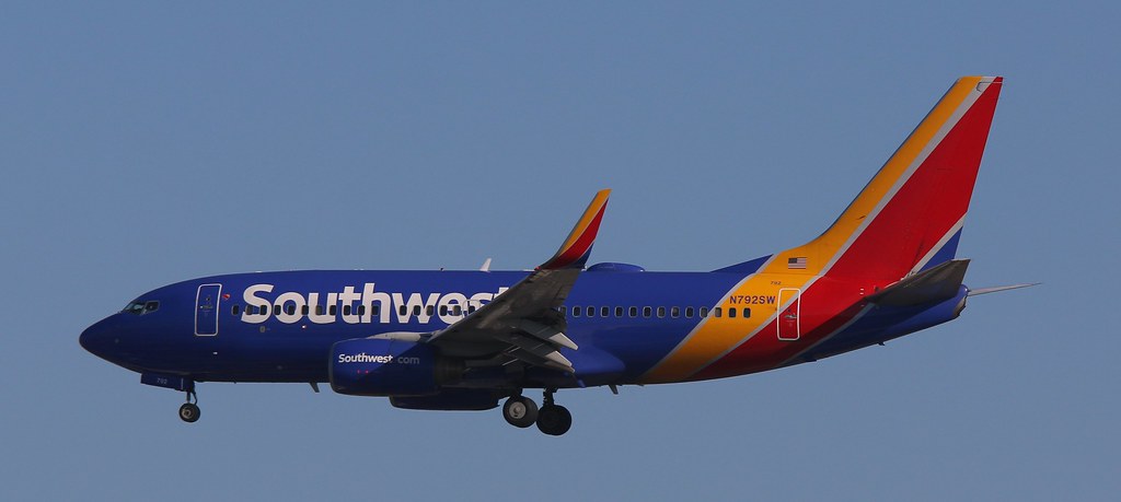 Photo of Southwest Airlines N792SW, Boeing 737-700