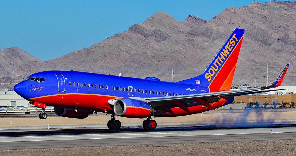 Photo of Southwest Airlines N793SA, Boeing 737-700