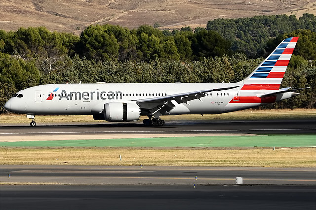 Photo of N806AA