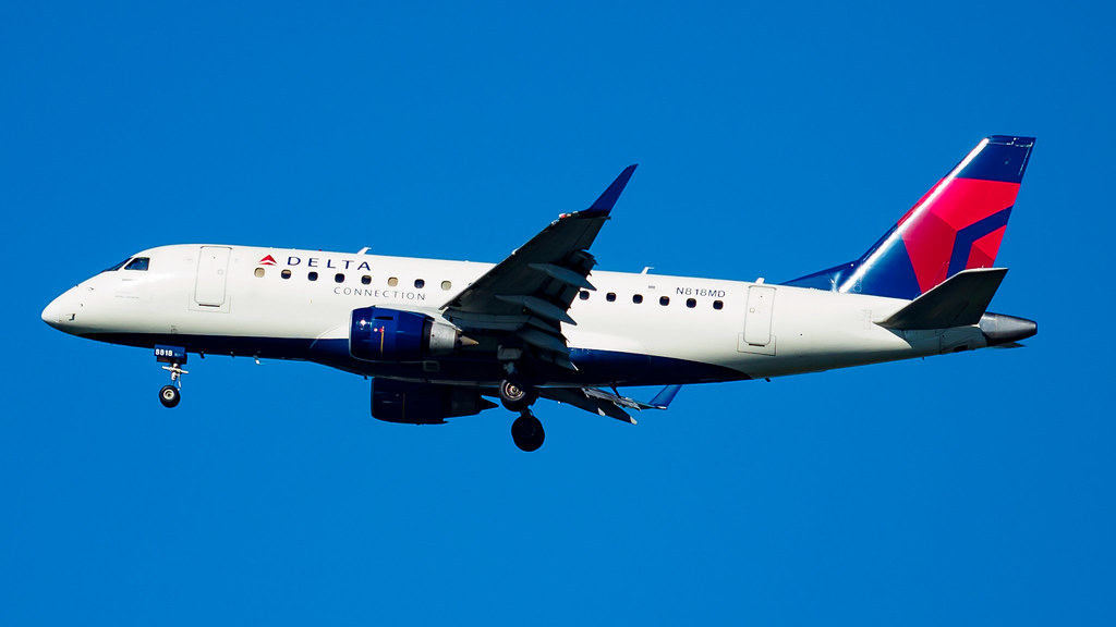Photo of Republic Airways N818MD, Embraer ERJ-170