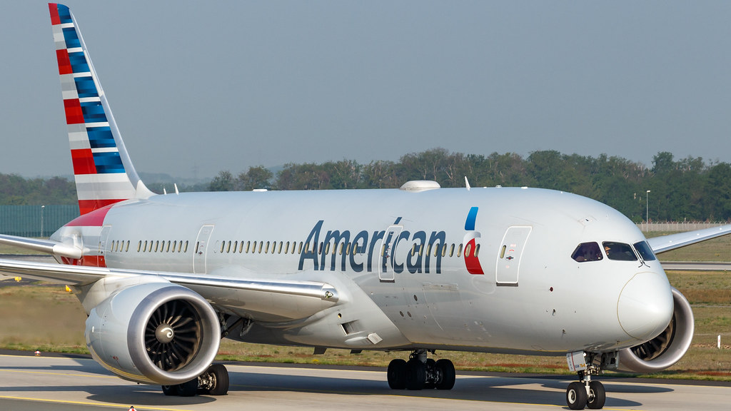 Photo of American Airlines N819AN, Boeing 787-8 Dreamliner