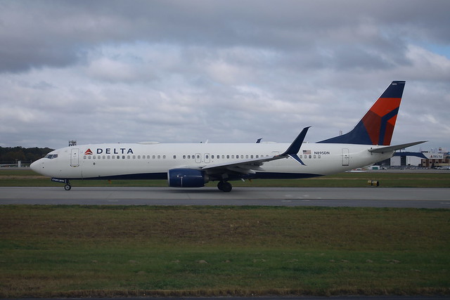 Photo of N895DN