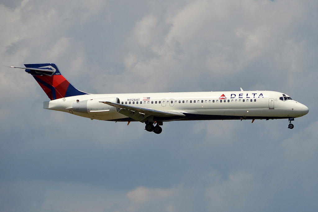 Photo of Delta Airlines N928AT, Boeing 717-200