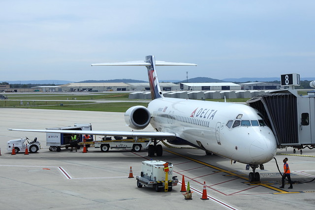 Photo of N935AT