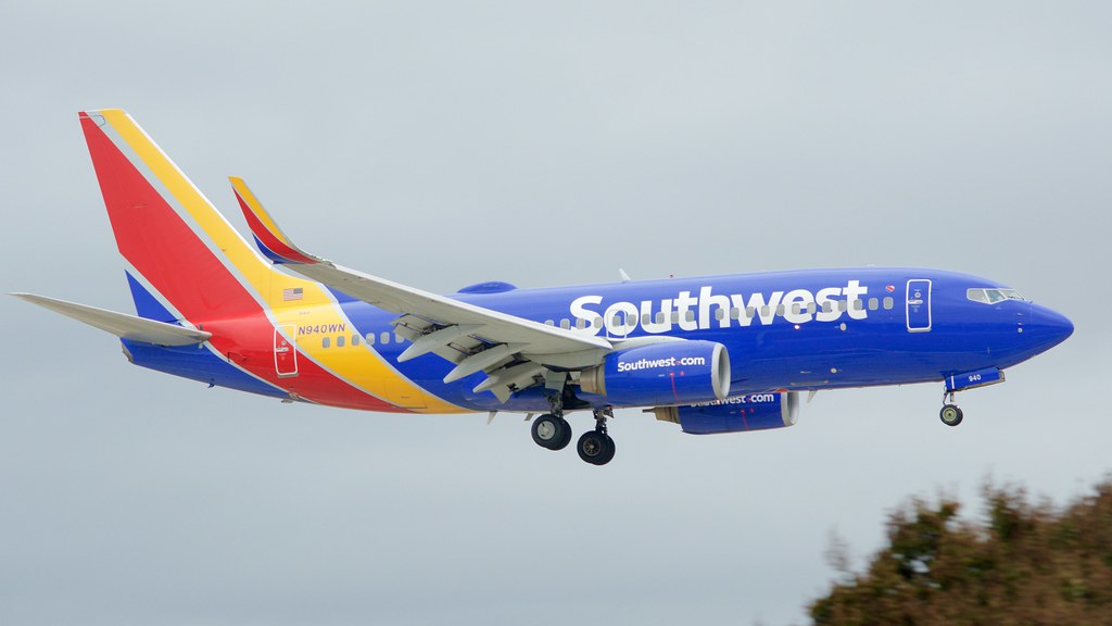 Photo of Southwest Airlines N940WN, Boeing 737-700