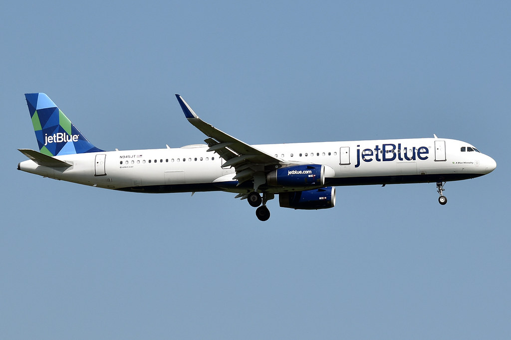 Photo of Jetblue N945JT, Airbus A321