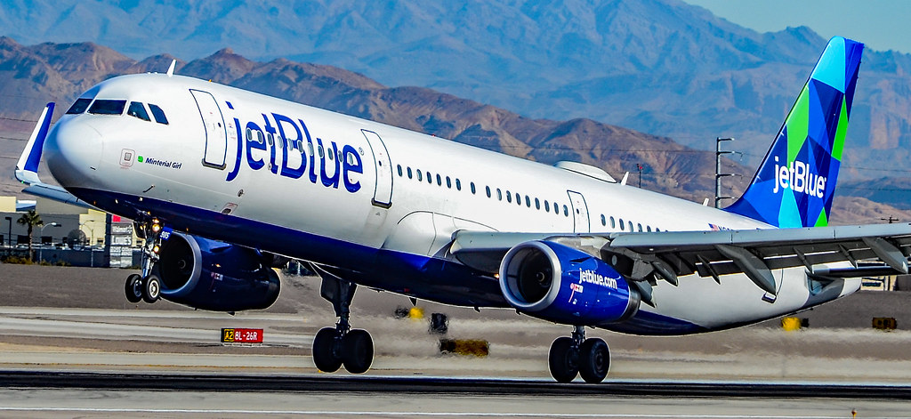 Photo of Jetblue N985JT, Airbus A321