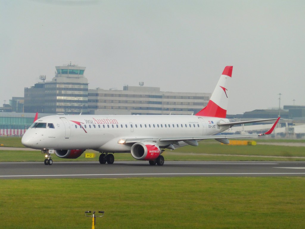 Photo of Austrian Airlines OE-LWD, Embraer ERJ-195